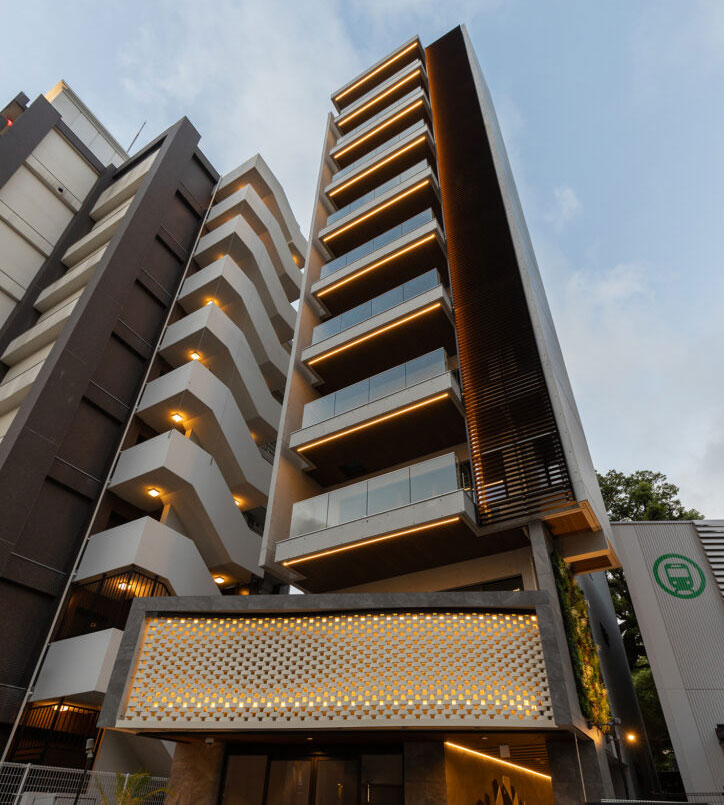 THE VOGUE by OAK VILLA